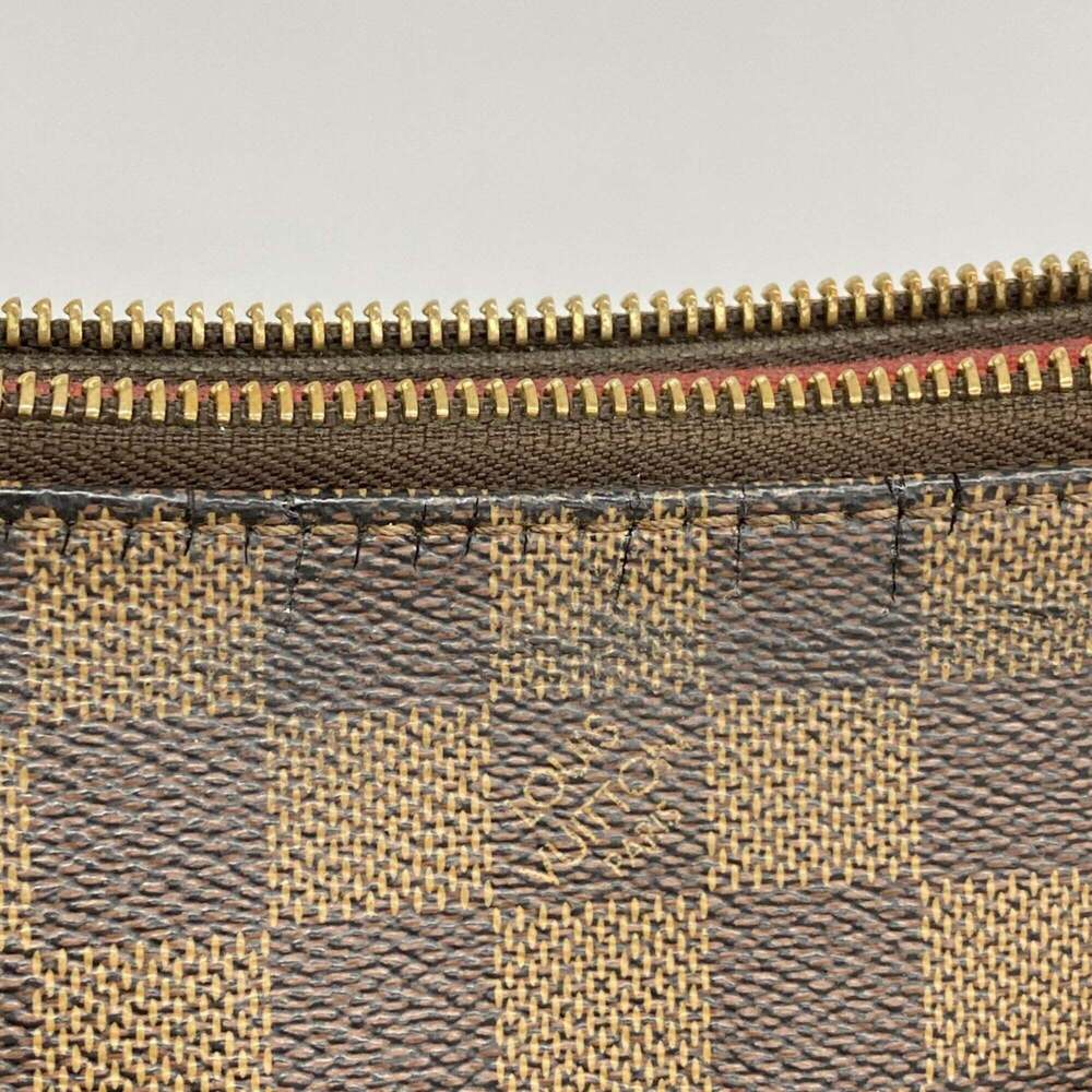 LOUIS VUITTON Brown Damier Shoulder Bag - Picture 10 of 14